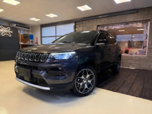 D_962561-MLA118115804343_092026-F Jeep Compass 1.3 T270 Limited 4x2 At6